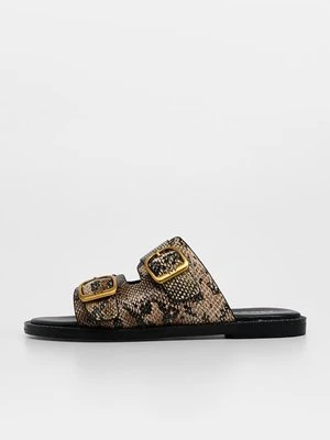 Klapki płaskie Mexx