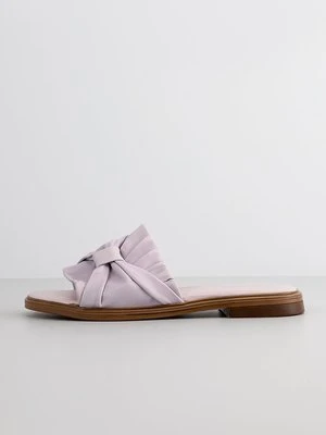 Klapki płaskie MJUS