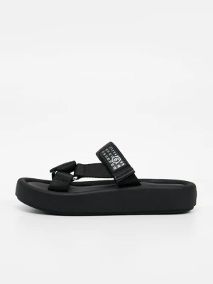Klapki płaskie MM6 Maison Margiela czarny