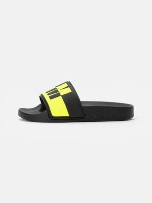 Klapki płaskie MSGM