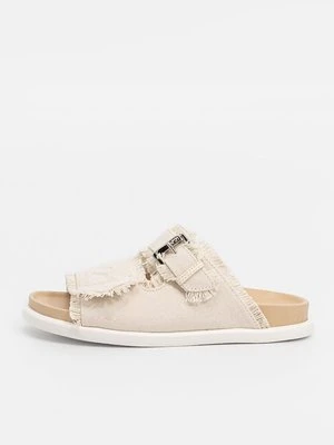 Klapki płaskie N°21