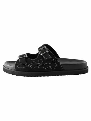 Klapki płaskie Next