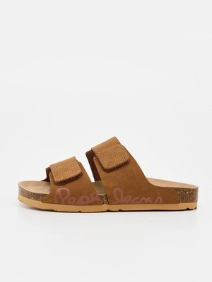 Klapki płaskie Pepe Jeans koniakowy