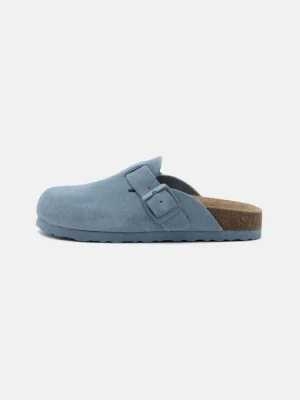 Klapki płaskie Pier One By Zalando jasnoniebieski