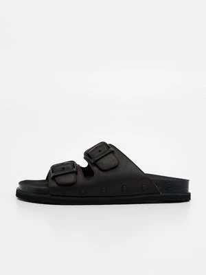 Klapki płaskie Scholl