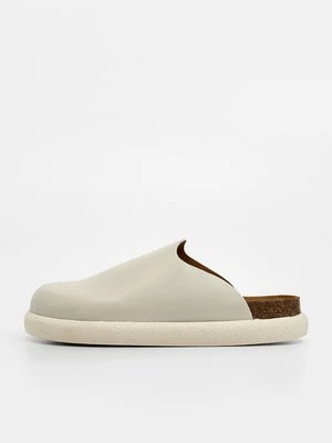 Klapki płaskie Scholl