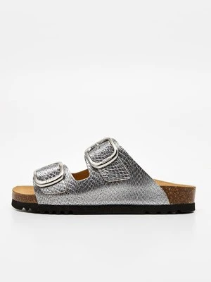 Klapki płaskie Scholl