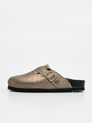 Klapki płaskie Scholl