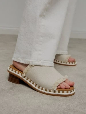 Klapki płaskie See by Chloé