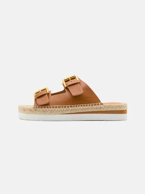 Klapki płaskie See by Chloé