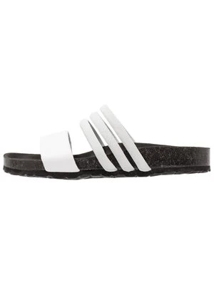 Klapki płaskie Shoe The Bear