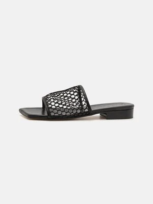 Klapki płaskie Souliers Martinez