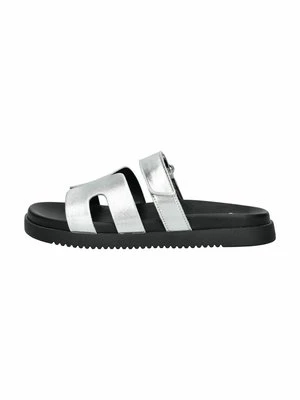 Klapki płaskie Steve Madden