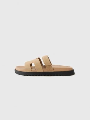 Klapki płaskie Steve Madden