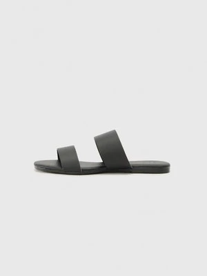 Klapki płaskie Steve Madden