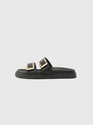 Klapki płaskie Steve Madden
