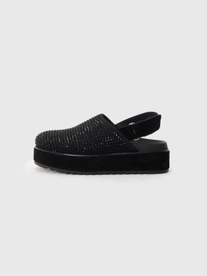 Klapki płaskie Steve Madden czarny