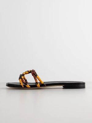 Klapki płaskie Stuart Weitzman