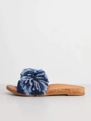 Klapki płaskie UGG niebieski