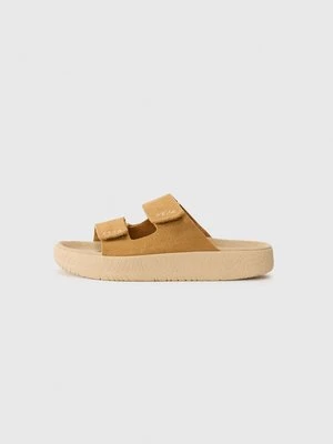 Klapki płaskie Veja