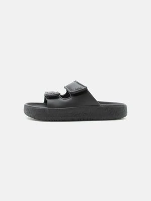 Klapki płaskie Veja czarny