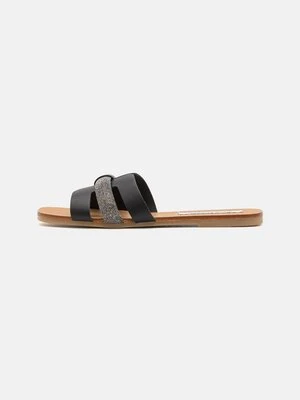 Klapki płaskie Steve Madden