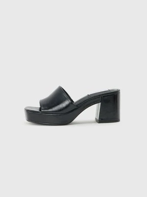 Klapki na obcasie Steve Madden