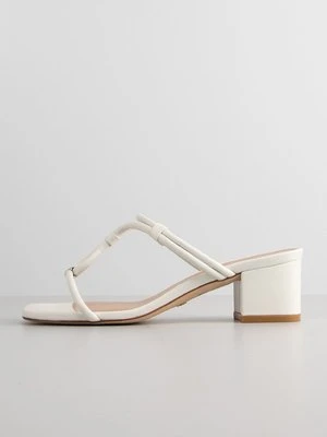 Klapki Stuart Weitzman