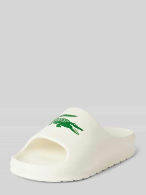 Klapki z nadrukiem z logo model ‘CROCO’ Lacoste