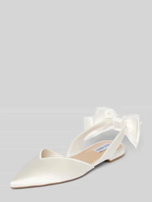 Klapki z ozdobną kokardą model ‘Synthia’ Steve Madden