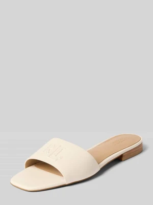 Klapki ze skóry z detalem logo model ‘EVERLEY’ Lauren Ralph Lauren