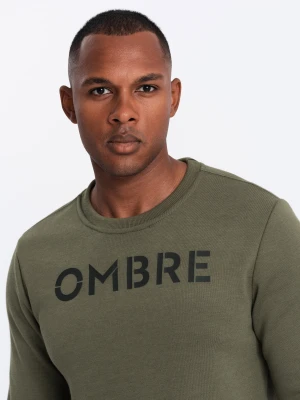 Klasyczna bluza męska dresowa z napisem – ciemnooliwkowa V2 - Rozmiar: S Ombre Clothing