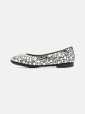 Klasyczne baleriny Versace