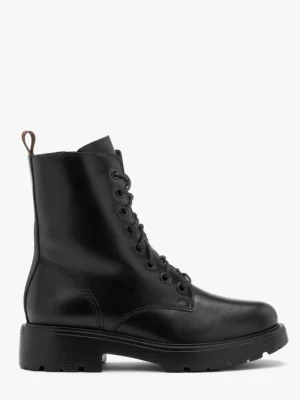 Klasyczne czarne trzewiki na lekkim spodzie Ryłko