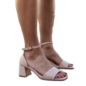 Klasyczne sandały na słupku Afnan beżowy Inna marka