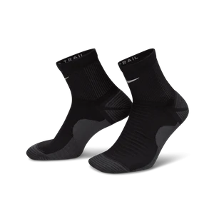 Klasyczne skarpety do biegania przełajowego Nike (1 para) - Czerń