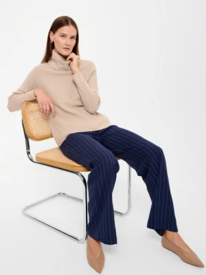 Klasyczny golf w beżowym kolorze Greenpoint