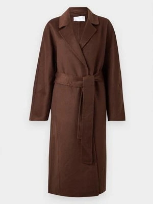 Klasyczny płaszcz 2nd Day