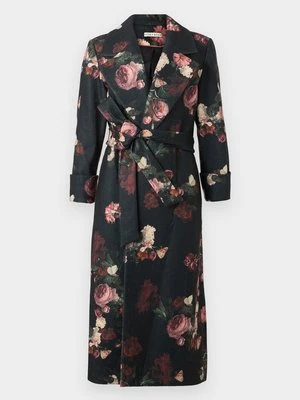 Klasyczny płaszcz alice + olivia