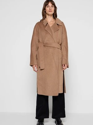 Klasyczny płaszcz Apart