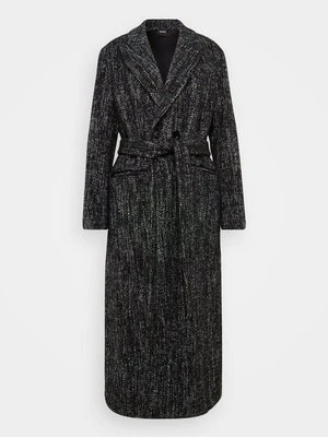 Klasyczny płaszcz ASPESI