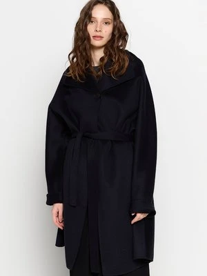 Klasyczny płaszcz ASPESI