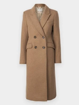 Klasyczny płaszcz Barbour