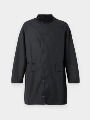 Klasyczny płaszcz Barbour granatowy