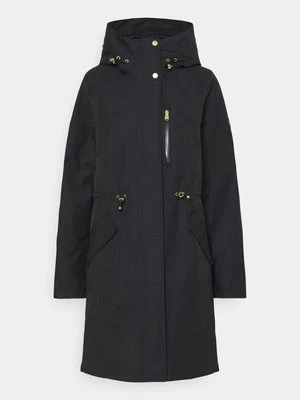 Klasyczny płaszcz Barbour International
