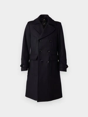 Klasyczny płaszcz Belstaff