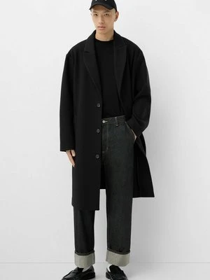 Klasyczny płaszcz Bershka