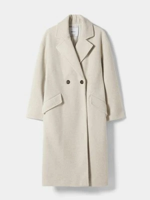 Klasyczny płaszcz Bershka