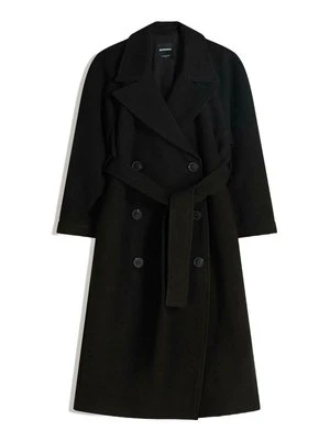 Klasyczny płaszcz Bershka czarny