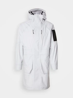 Klasyczny płaszcz Boss